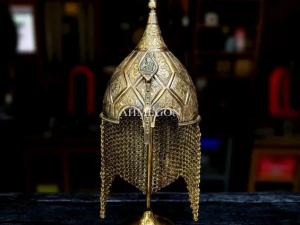 Yıldırım Miğfer – Hızın, Gücün ve Tarihin Sembolü